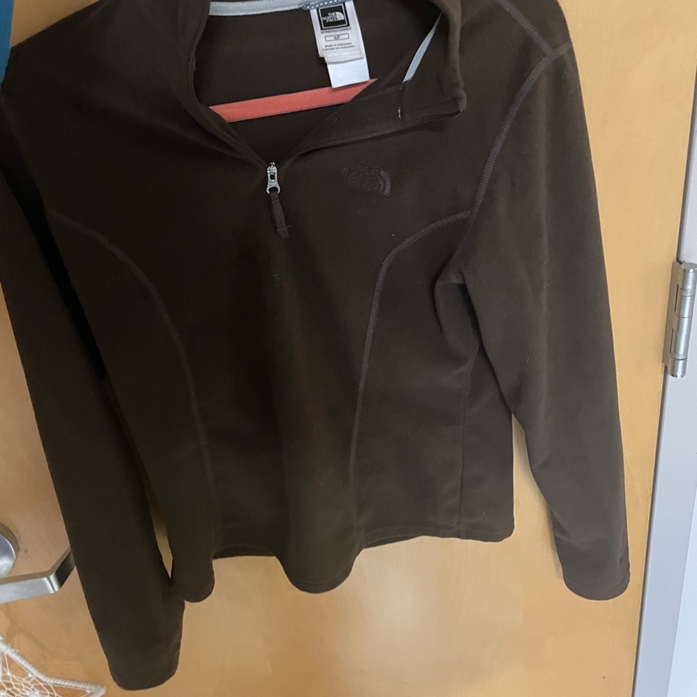 North face brown women’s pull over quarter zip